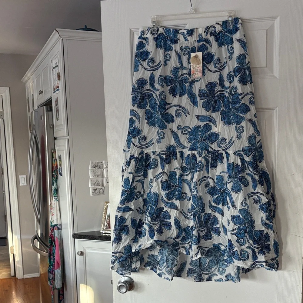 Johnny Was Workshop White/Blue Azura Floral Tiered Midi Skirt New Size Medium - Picture 1 of 8